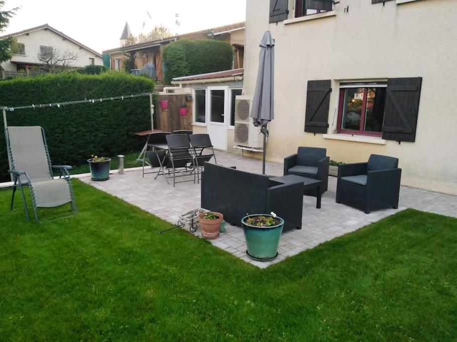Villa Au Coeur De La Dombes à Saint-Paul-de-Varax Extérieur photo